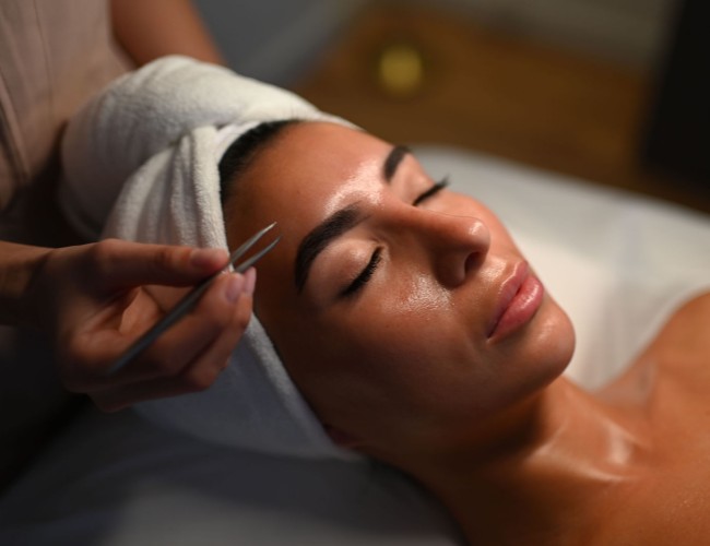 Depilación de cejas en zaragoza